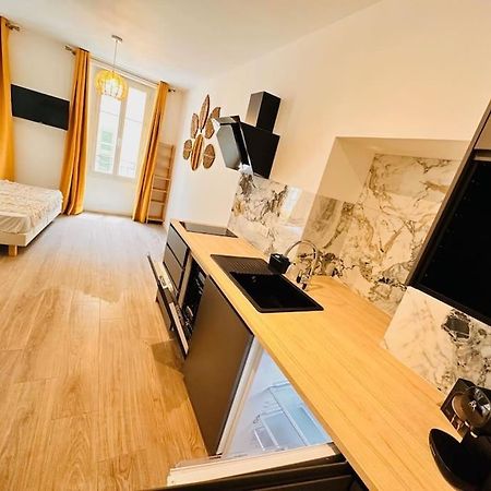 Les Appartements De Nana 4 - Studio Hypercentre, Rue Meynadier, Palais & Plage, Clim, Wifi كان المظهر الخارجي الصورة