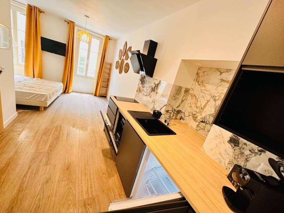 Les Appartements De Nana 4 - Studio Hypercentre, Rue Meynadier, Palais & Plage, Clim, Wifi كان المظهر الخارجي الصورة